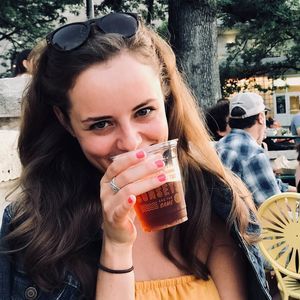 Meet your Posher, Kayla